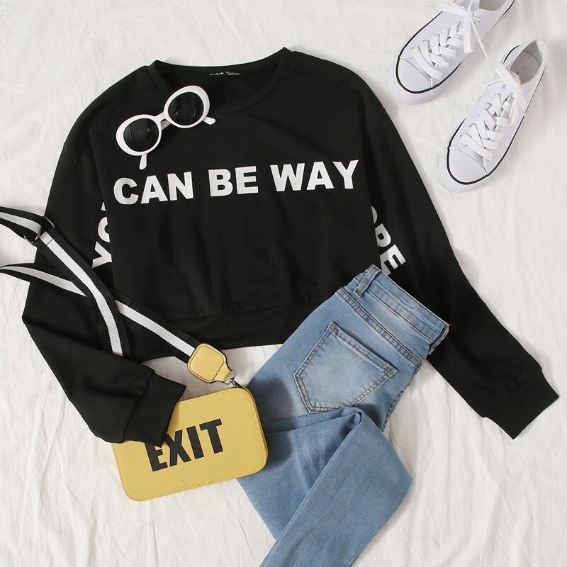 

Drop Shoulder Letter Graphic Crop Sweatshirt, Black