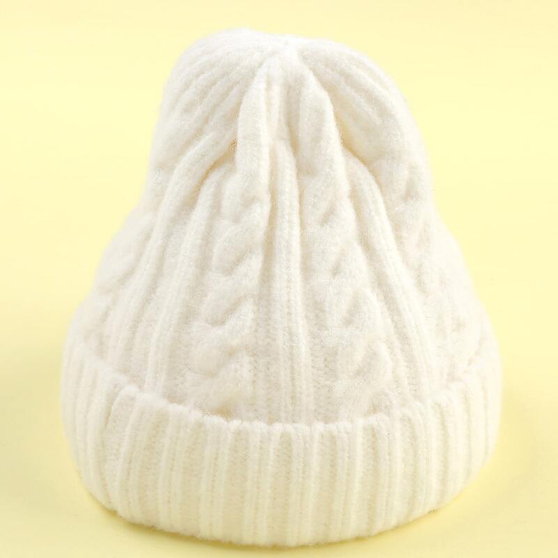 

Solid Cable Knit Beanie, White