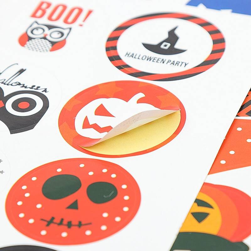 

2sheets Random Halloween Sticker, Multicolor