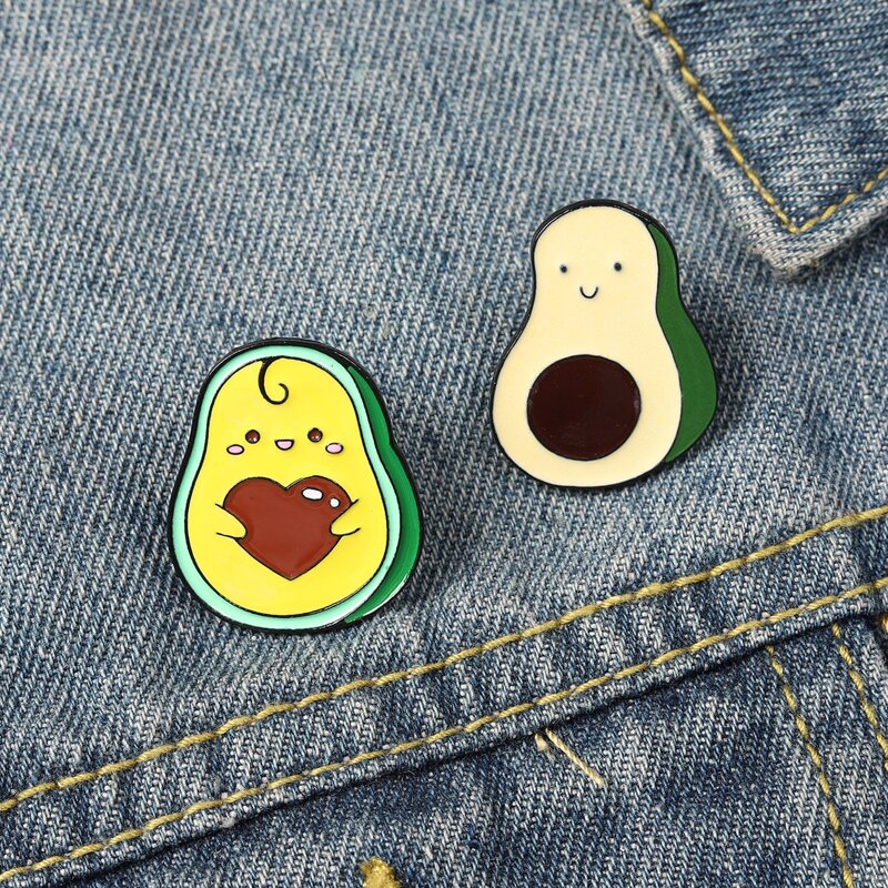 

2pcs Cartoon Avocado Design Brooch, Multicolor