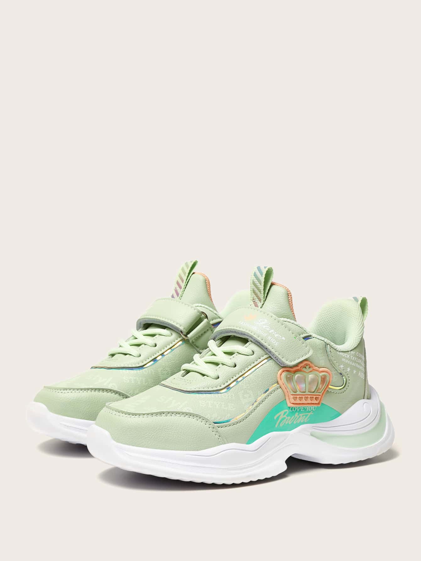 girls wide tennis shoes