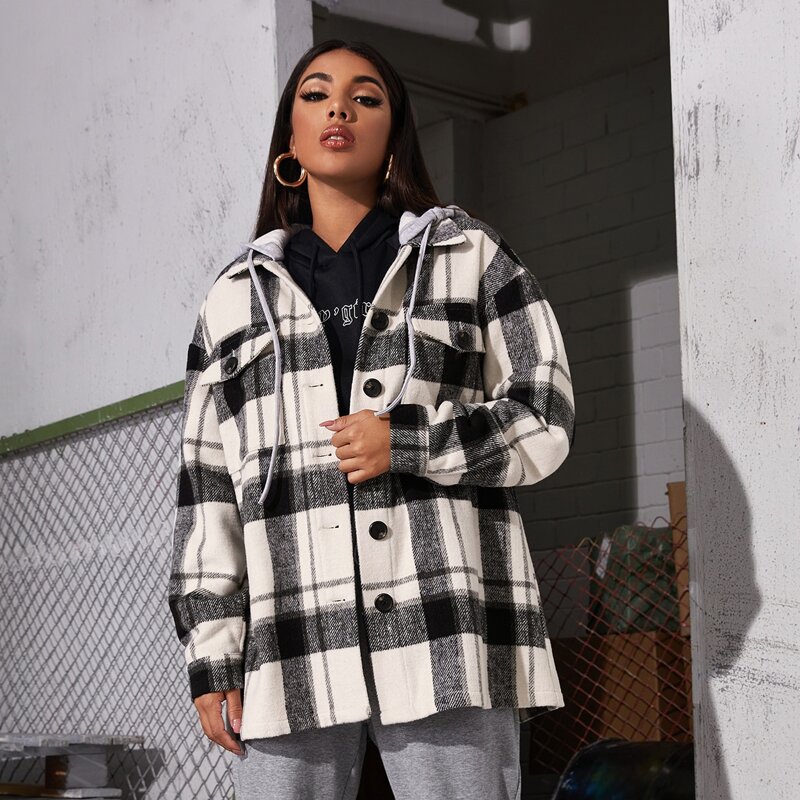 

Flap Pocket Contrast Hooded Plaid Coat, Black and white
