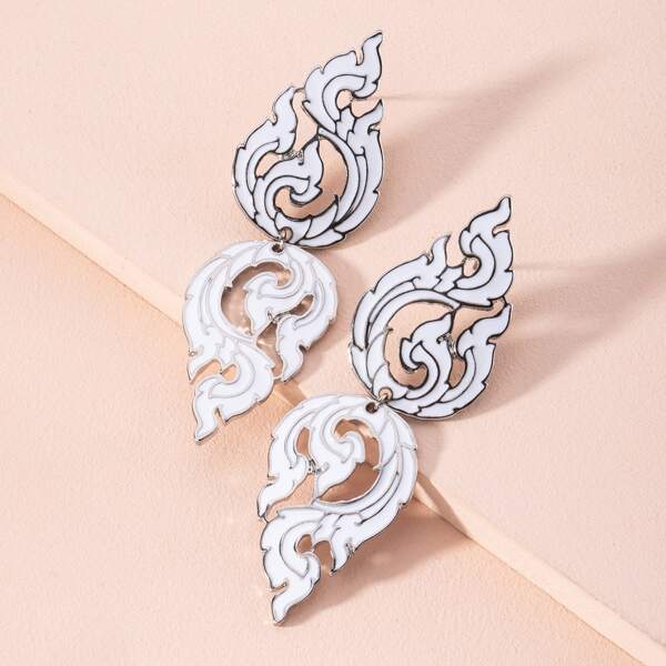 

Flame Design Drop Earrings, Silver