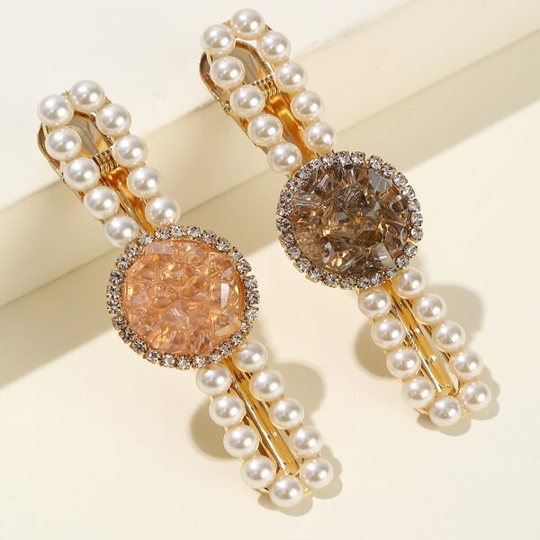 

2pcs Faux Pearl Decor Hair Clip, Multicolor
