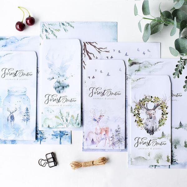 

9pcs Deer Print Random Envelope & Writing Paper Set, Multicolor
