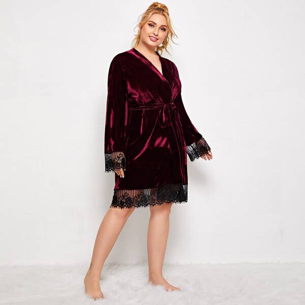 

Plus Eyelash Lace Trim Self Belted Velvet Robe, Maroon