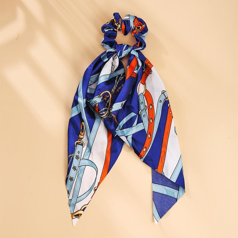 

Chain Print Scrunchie Scarf, Multicolor