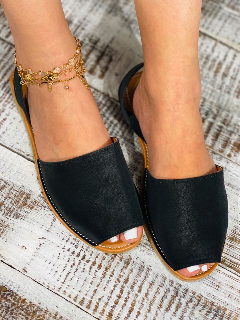 Fall/Winter Vacation Black Flats For Women, Stitch Detail Peep-Toe Slingback Flats