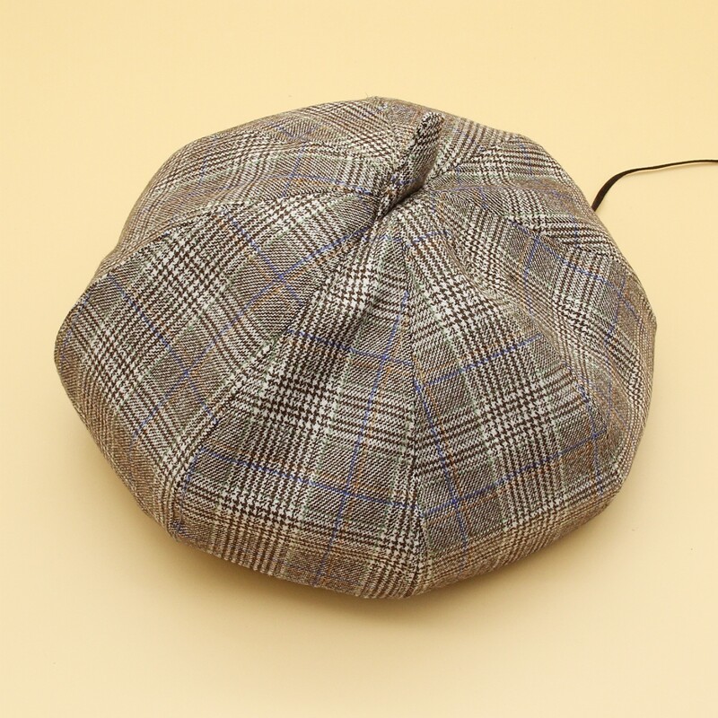 

Plaid Pattern Beret, Multicolor