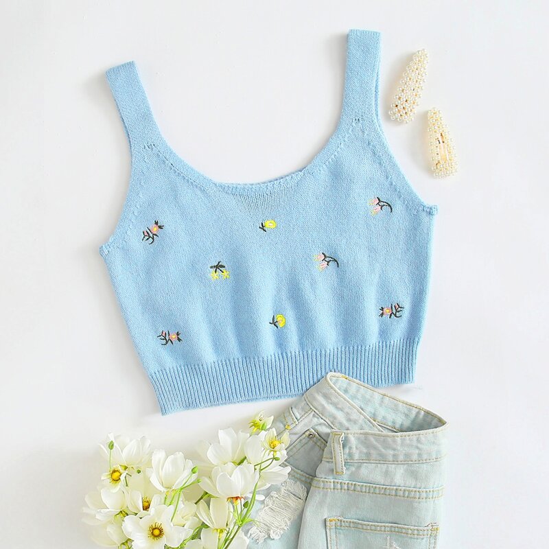 

Embroidery Floral Crop Knit Top, Baby blue