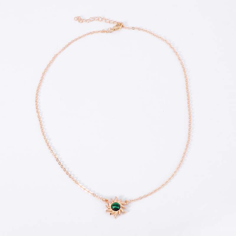 

Flower Pendant Chain Necklace, Gold