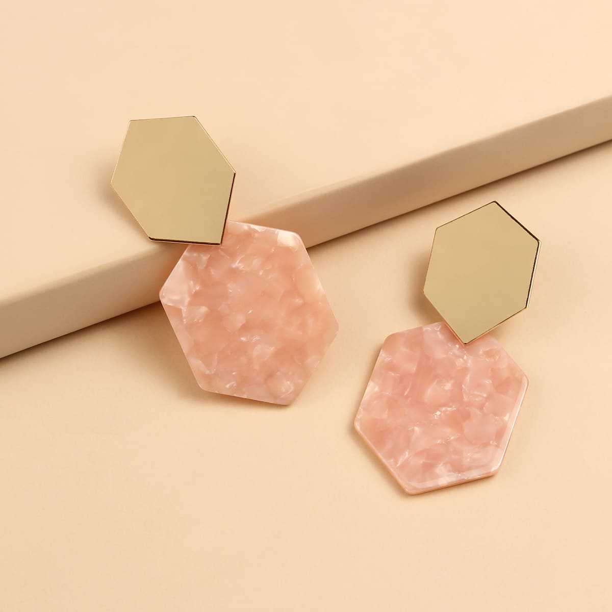 

Acrylic Geometric Drop Earrings, Pink