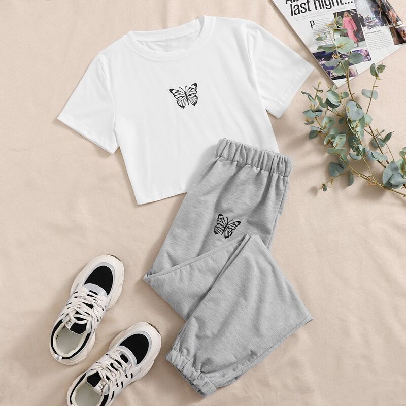 

Butterfly Graphic Crop Tee & Sweatpants, Multicolor