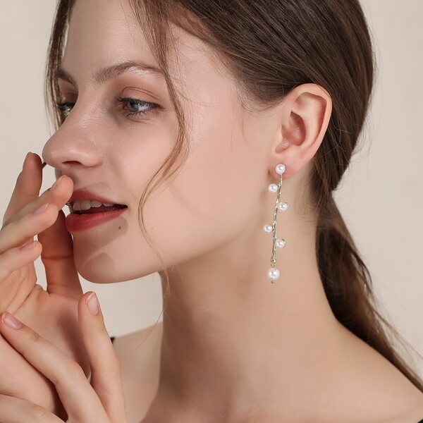 

Faux Pearl Decor Stud Earrings, Gold