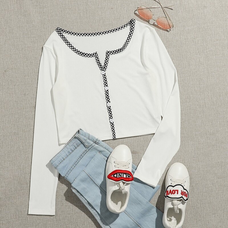 

Checkerboard Binding Button Front Crop Tee, White