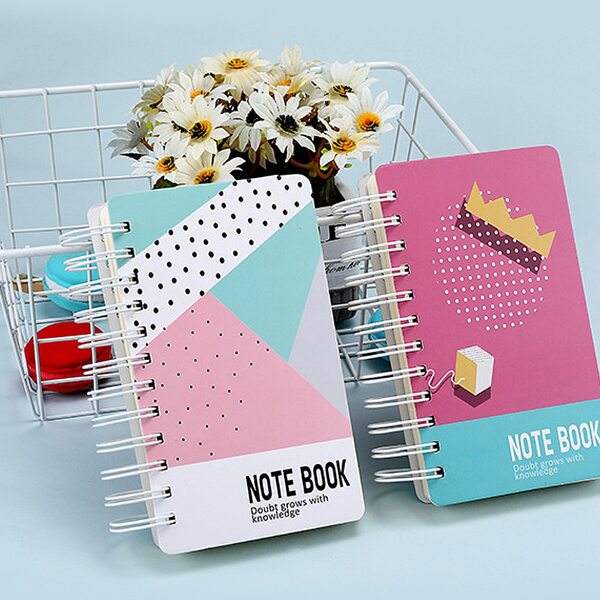 

1pc Random Pattern Spiral Notebook, Multicolor