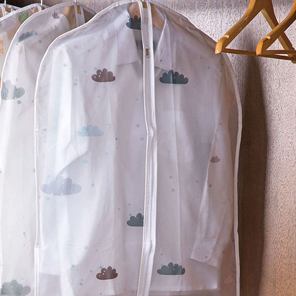 

1pc Cloud Print Clothes Dust Cover, Multicolor