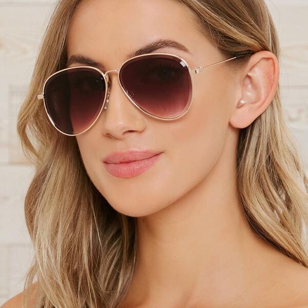 

Gradient Aviator Sunglasses, Brown