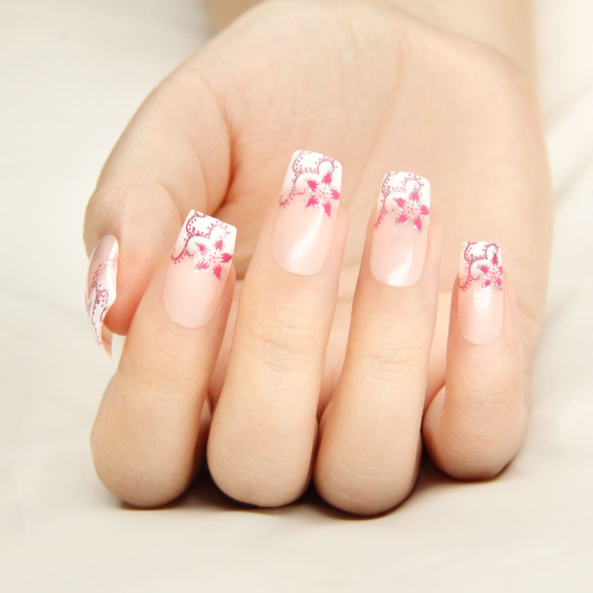 

24pcs Flower Pattern False Nail & 1pc Nail File & 1sheet Tape, Multicolor