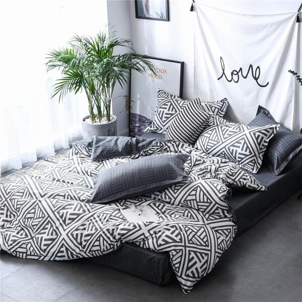 

Geometric Pattern Bedding Set Without Filler, Multicolor