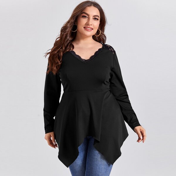 

Plus Contrast Lace Hanky Hem Tee, Black