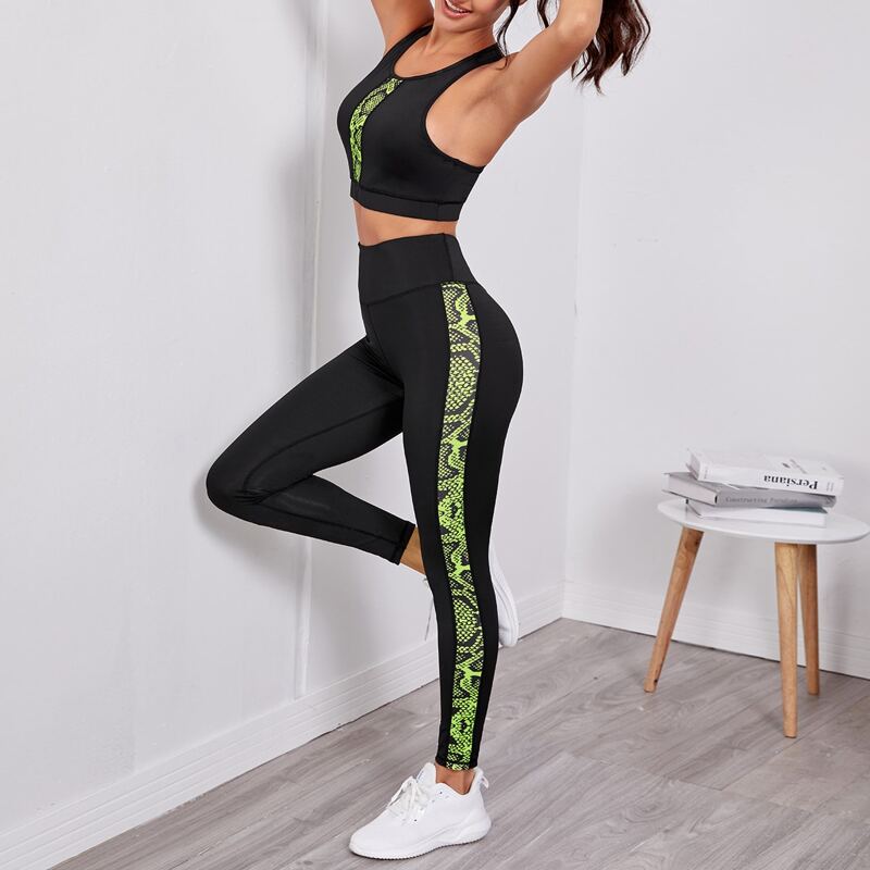 

Snakeskin Print Racer Back Sports Bra And Sports Leggings, Black