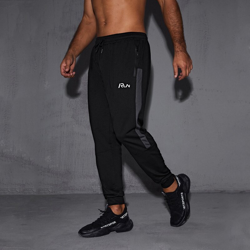 

Guys Letter Graphic Contrast Panel Sport Pants, Black
