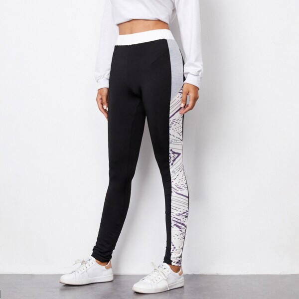 

Contrast Panel Graphic Print Leggings, Black