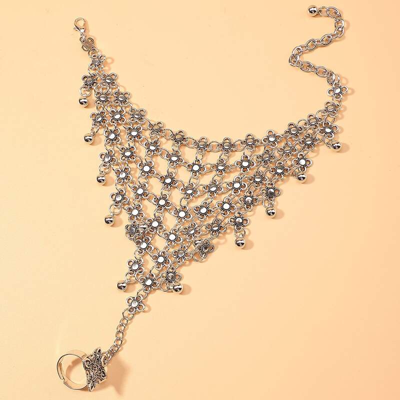 

Finger Linked Floral Bracelet, Silver
