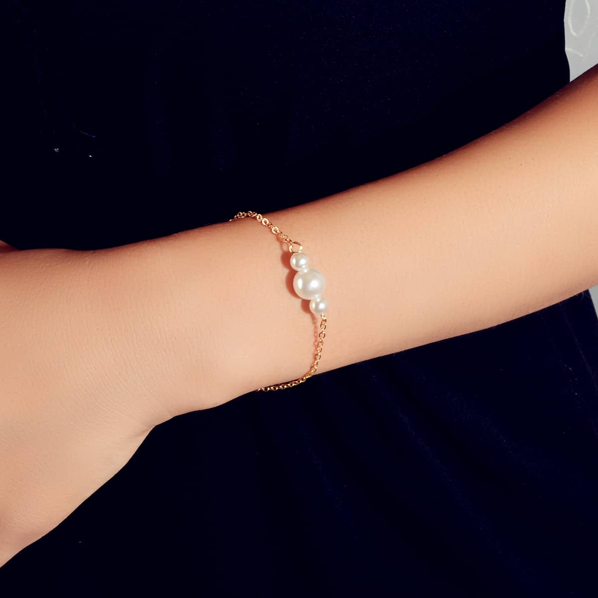 

Faux Pearl Decor Bracelet, Gold