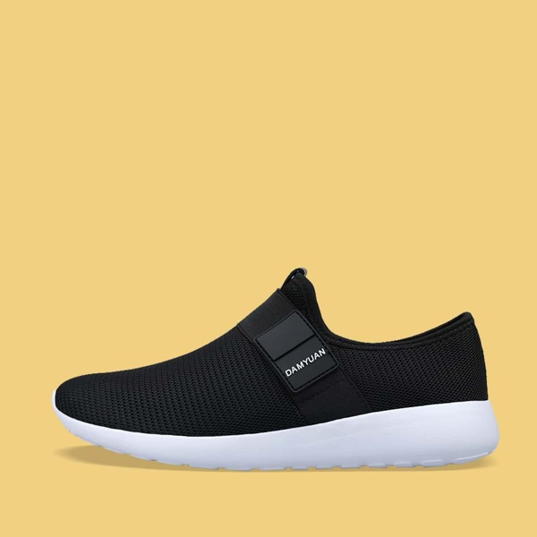 

Men Letter Graphic Slip On Sneakers, Black
