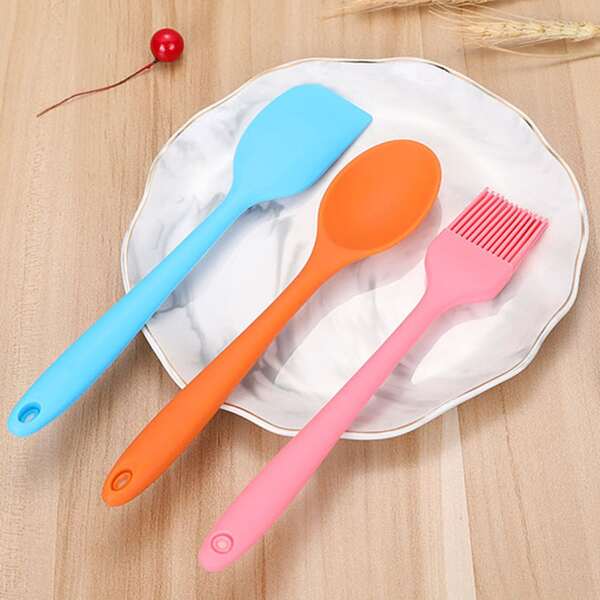 

3pcs Silicone Baking Tool Set, Multicolor
