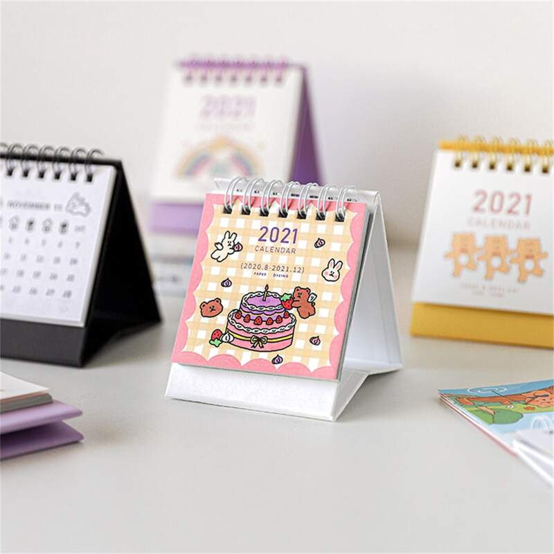 

1pc Random Cartoon 2021 Desk Calendar, Multicolor