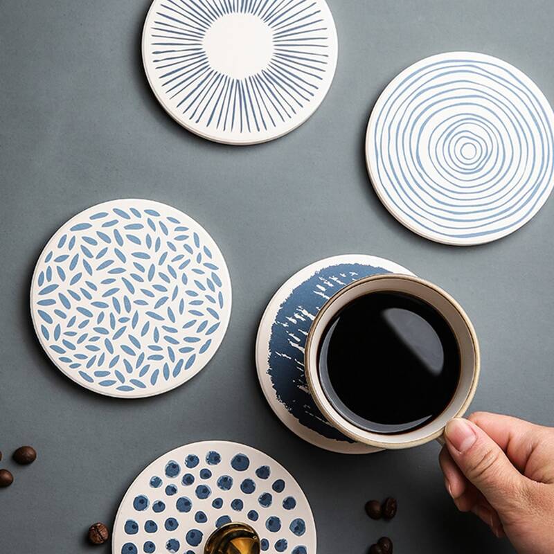 

1pc Round Random Coaster, Multicolor