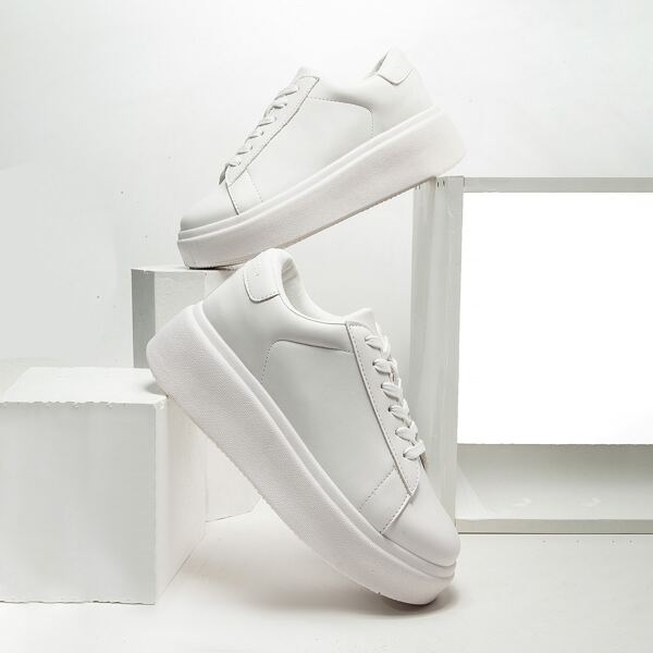 

Lace-up Front Chunky Skate Shoes, White
