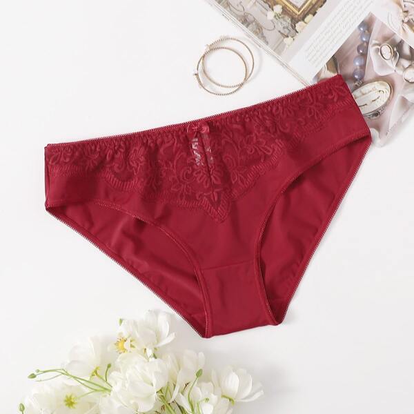 

Plus Contrast Lace Panty, Burgundy