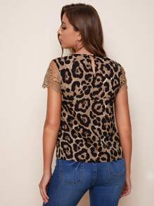 SHEIN Clasi 鎖孔領緹花蕾絲袖豹紋上衣 - 彩色 - 查看 2