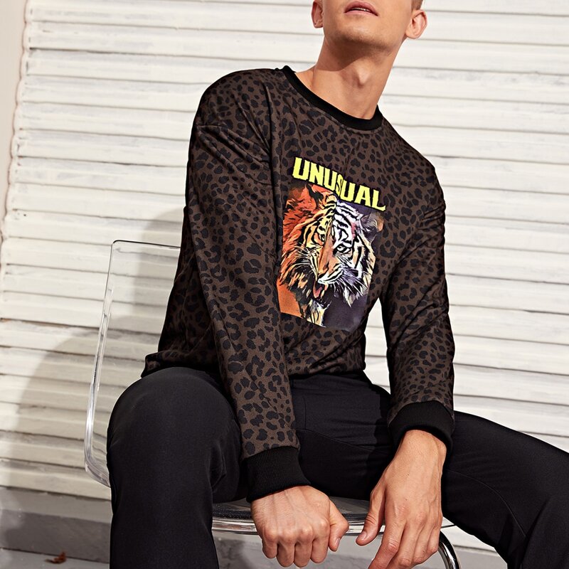 

Guys Letter and Tiger Print Pullover, Multicolor
