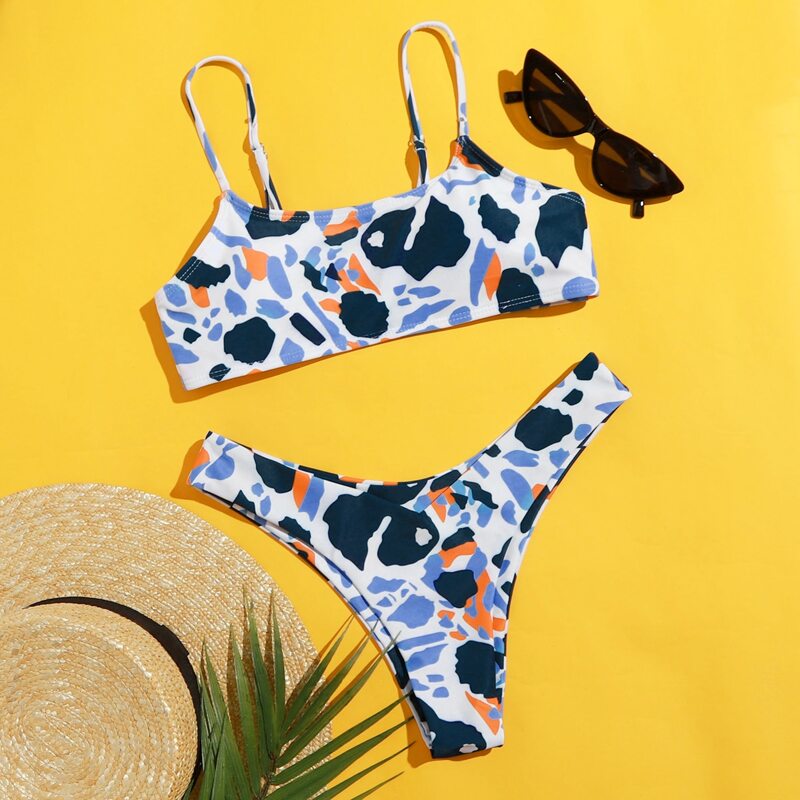 

Graphic High Leg Bikini Swimsuit, Multicolor