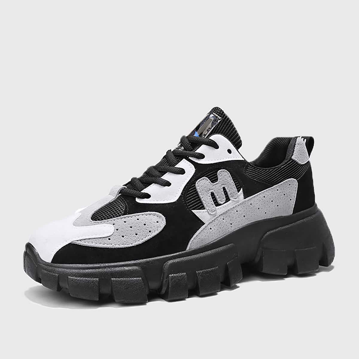 

Guys Lace-up Front Wide Fit Sneakers, Multicolor