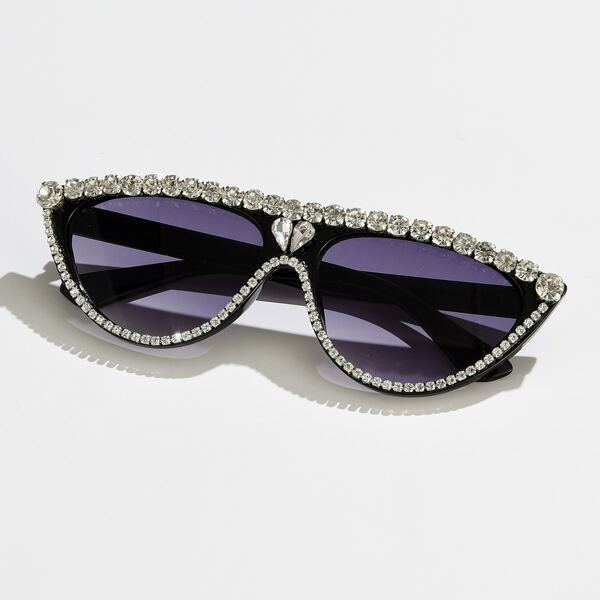 

Rhinestone Decor Frame Sunglasses
