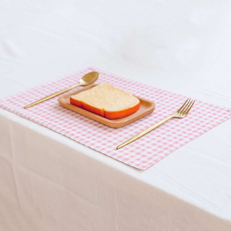 

Gingham Pattern Placemat, Pink