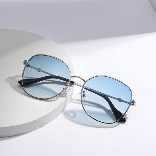 

Metal Frame Sunglasses