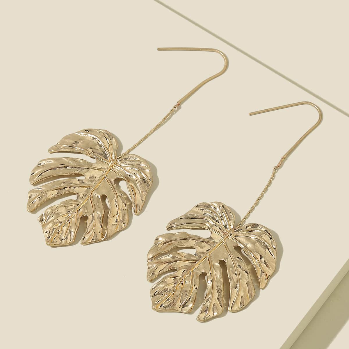 

Metal Leaf Drop Earrings, Gold
