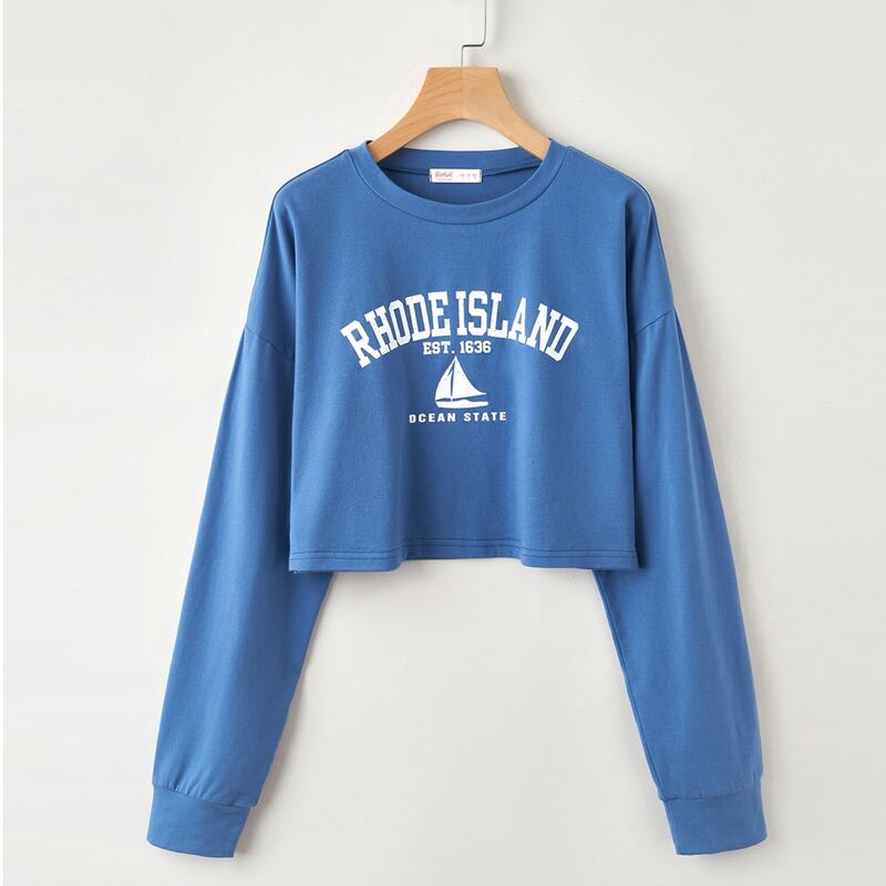 

Letter Graphic Crop Tee, Blue