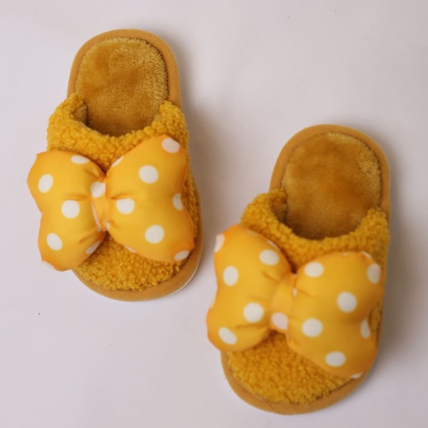 

Girls Polka Dot Bow Decor Fluffy Slippers, Yellow