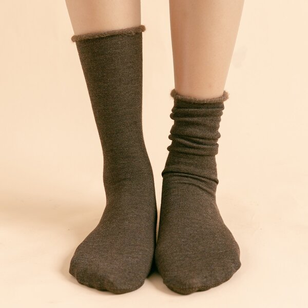 

Simple Fluffy Socks, Coffee brown
