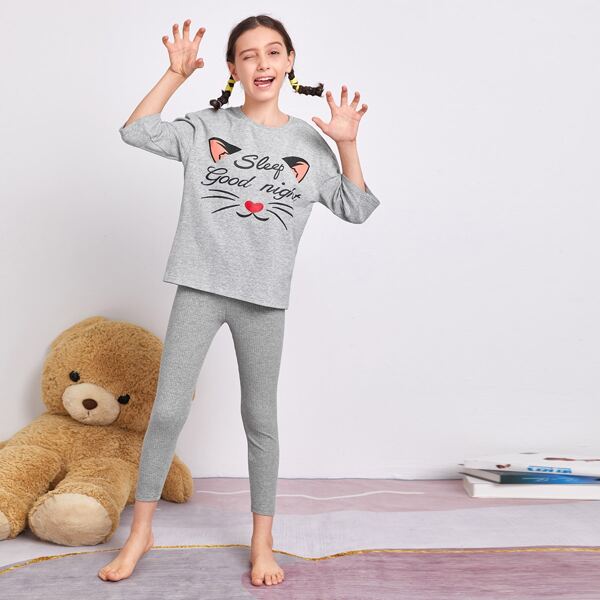 

Girls Cartoon and Slogan Graphic Tee and Leggings PJ Set, Light grey