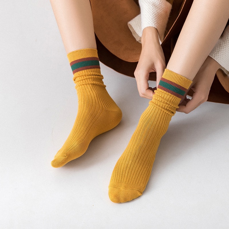 

Striped Pattern Slouchy Socks, Multicolor