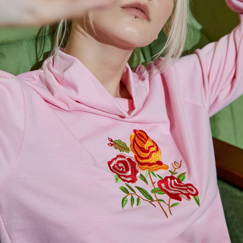 

Floral Embroidery Turtleneck Sweatshirt, Baby pink